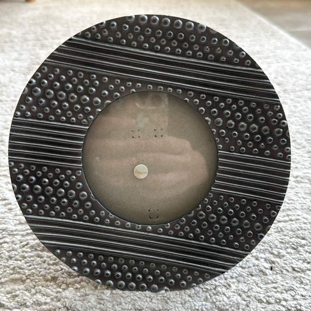 Round Gun Metal Beaded Textured Metal Picture Frame - Excellent Condition
